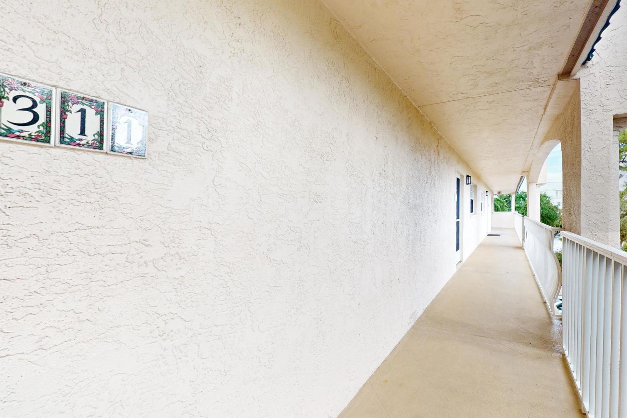 Apartamento The Palm Bay Club Unit 311 Cayo Siesta Exterior foto